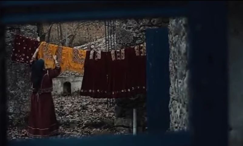 Ένα βίντεο για την παραδοσιακή φορεσιά της Πέρδικας